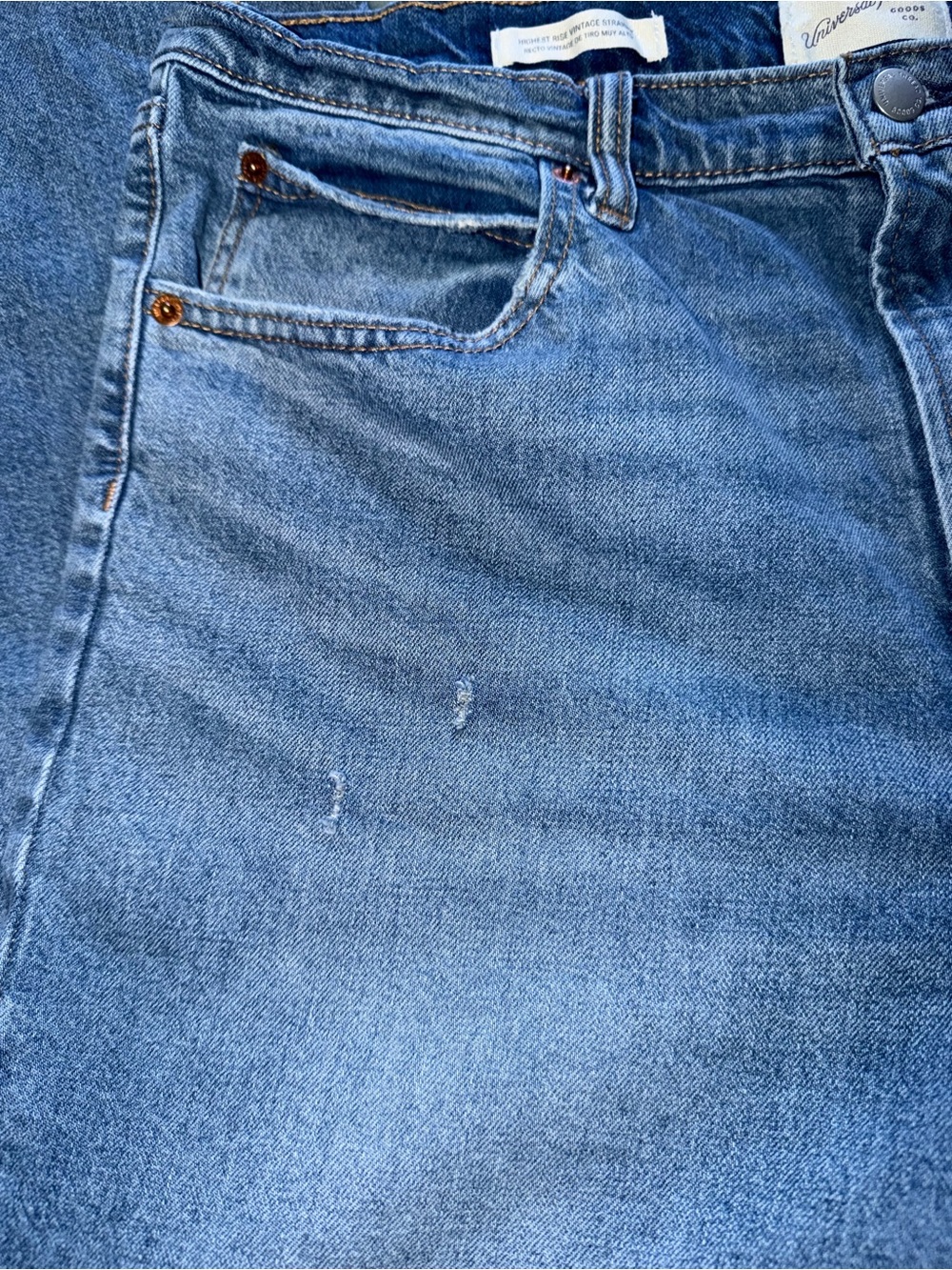 Universal Thread Women’s Highest Rise VintageStraight Denim Jeans - Picture 4 of 5